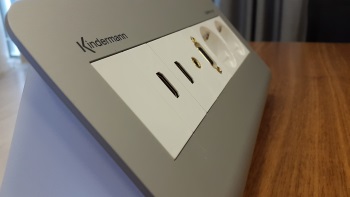Kindermann CablePort desk2